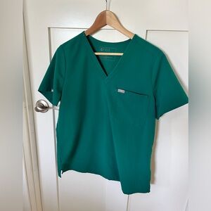 Figs “Catarina” one pocket medium scrub top hunter green